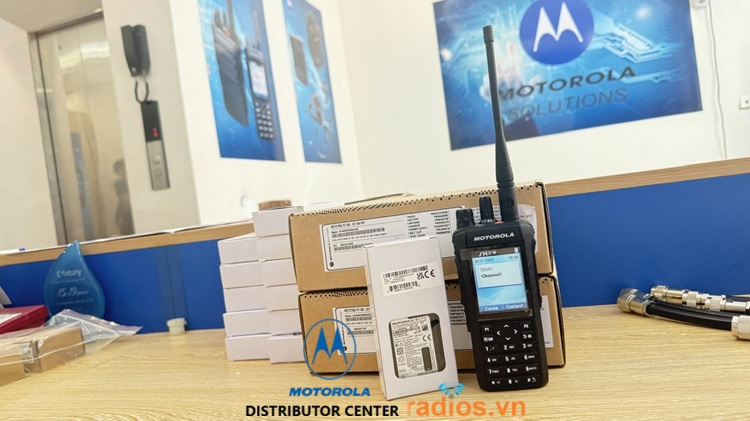 Máy bộ đàm chống cháy nổ Mototrbo R7 TIA